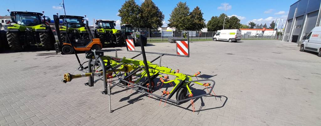 Tedder/ Rake CLAAS Volto 45: picture 3
