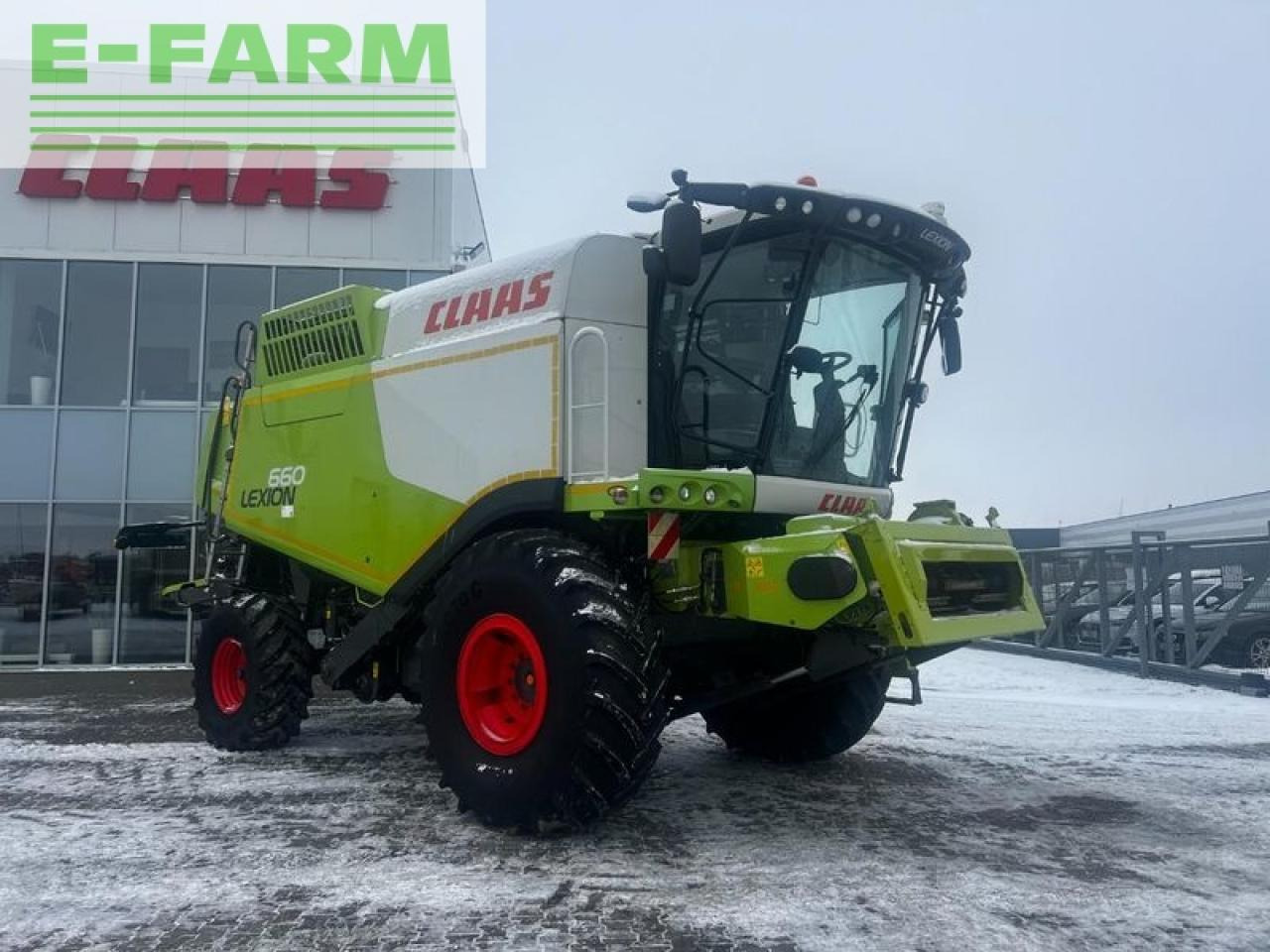 Combine harvester CLAAS lexion 660: picture 16