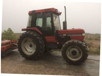 Farm tractor Case IH 695: picture 1
