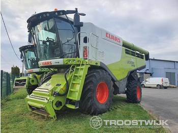 Combine harvester Claas Lexion 760: picture 1