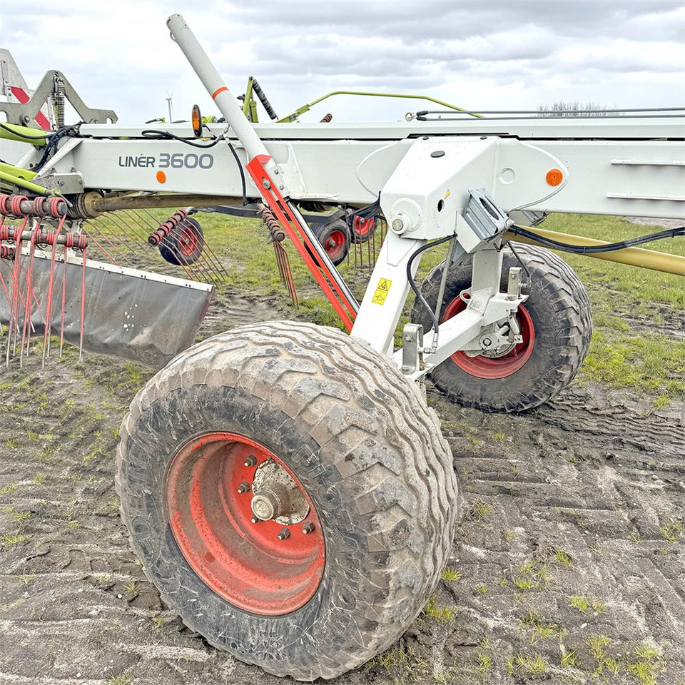 Hay and forage equipment Claas Liner 3600: picture 14