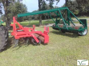 Evers cultivator met packers - Cultivator