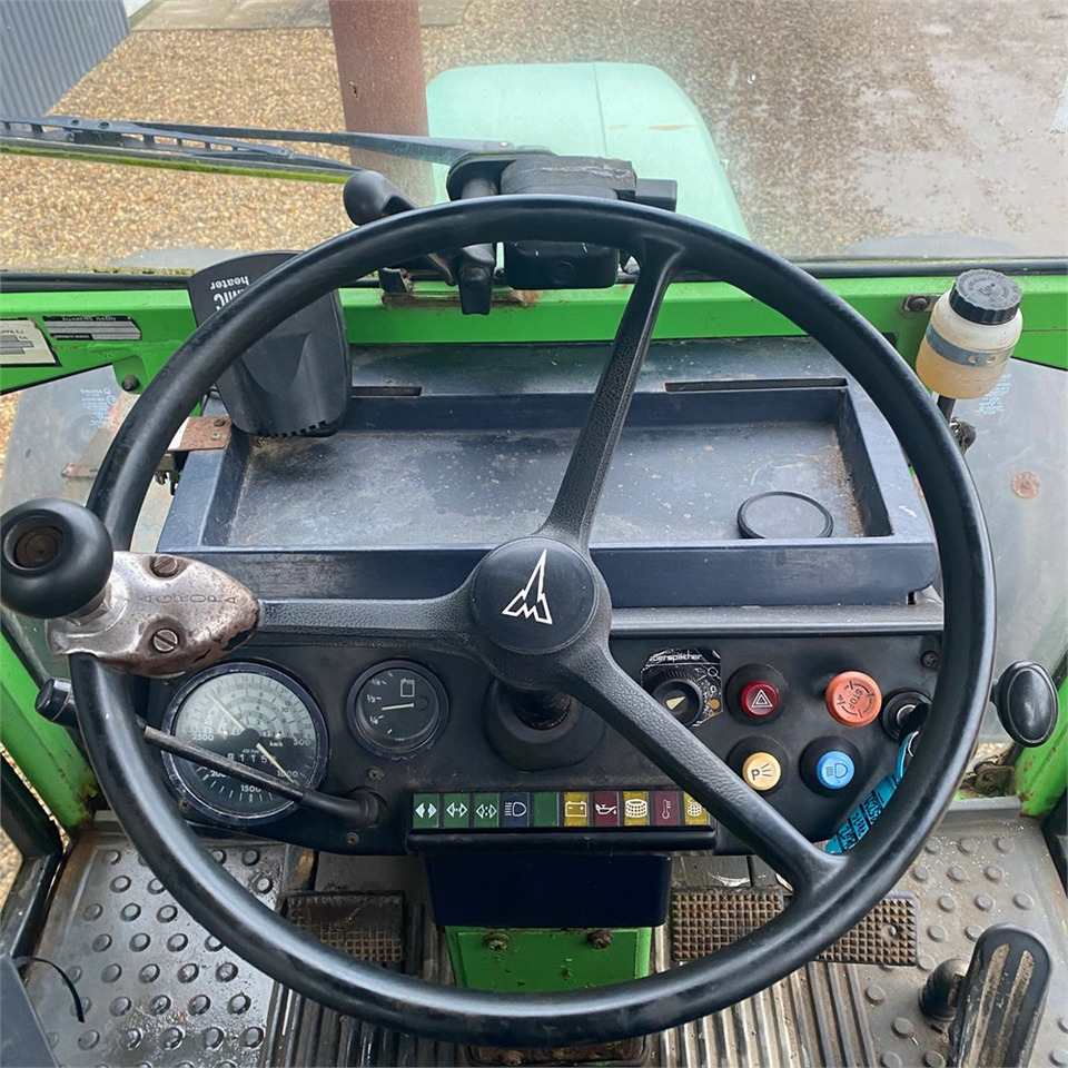 Farm tractor Deutz D 7807 C: picture 13