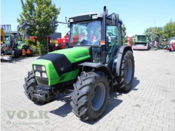 Farm tractor Deutz-Fahr 5070 d: picture 1