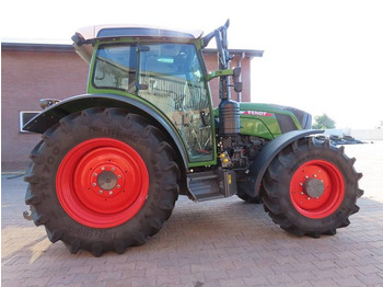 Farm tractor FENDT 207 Vario: picture 1