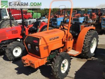 Goldoni 3070 - Farm tractor