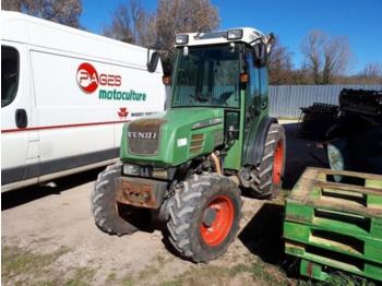 Farm tractor Fendt 207V: picture 1