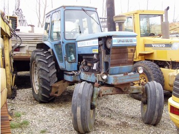 Farm tractor Ford 8700: picture 1