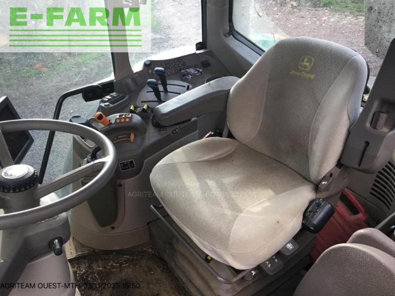 Farm tractor John Deere 6155m: picture 5