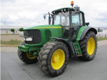 Farm tractor John Deere 6920: picture 1