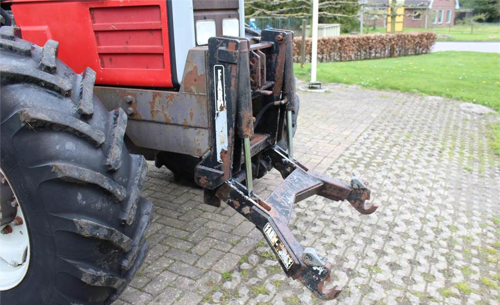 Farm tractor Massey Ferguson 8130: picture 4