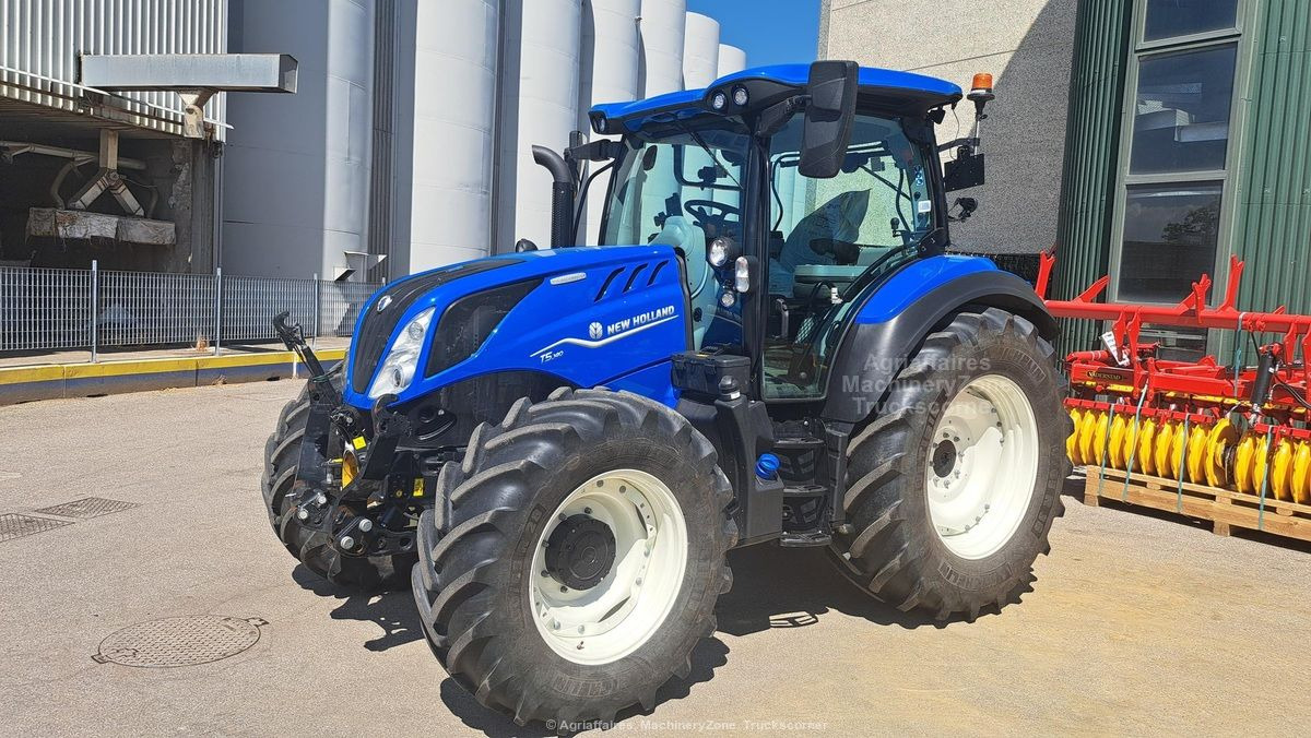 Leasing of New Holland T5 dynamic command New Holland T5 dynamic command: picture 1