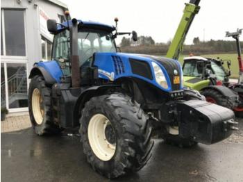 Farm tractor New Holland T8.300 mit nur 5000 Stunden, neue Reifen: picture 1