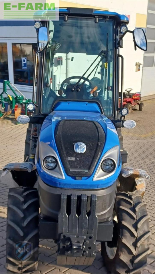 Farm tractor New Holland t4.120vcabstagev: picture 2