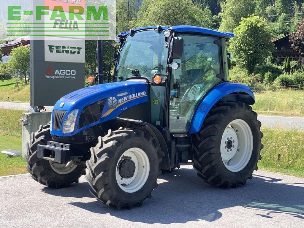 Farm tractor New Holland t4.55 powerstar: picture 2