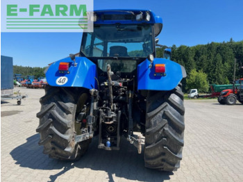 Farm tractor New Holland tvt 135: picture 3