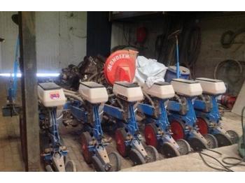 Monosem NG plus - Precision sowing machine