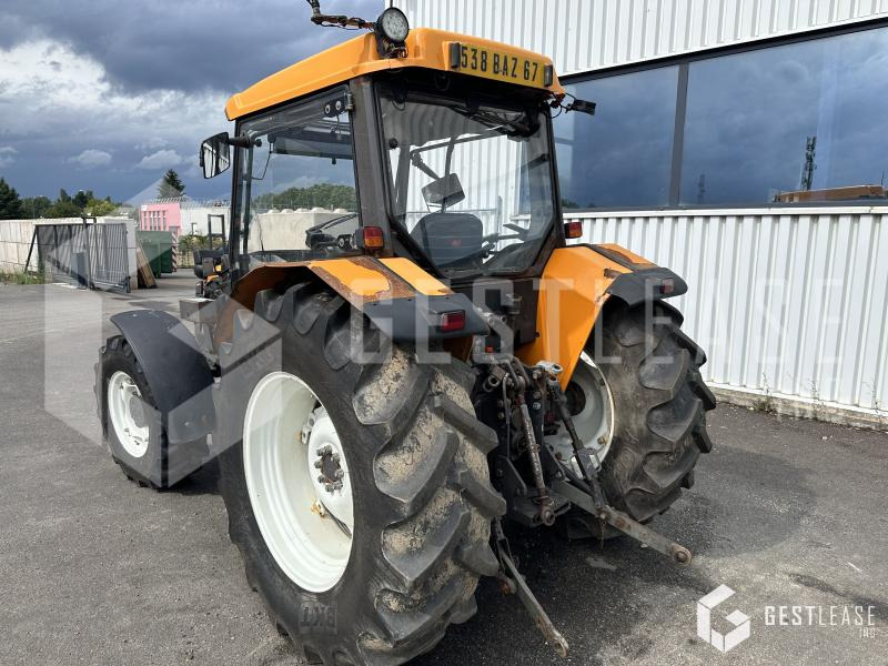 Farm tractor Renault PALES 240: picture 2