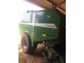 Mc Hale fusion II - Square baler