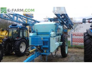 Berthoud RACER 3200 DPA - Trailed sprayer