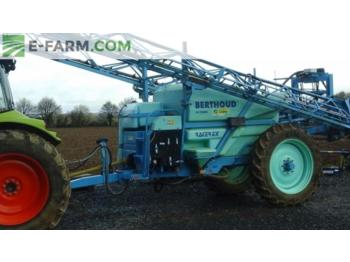 Berthoud RACER DP TRONIC - Trailed sprayer