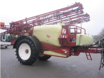 Hardi Commander 4200 **24 mtr.** - Trailed sprayer