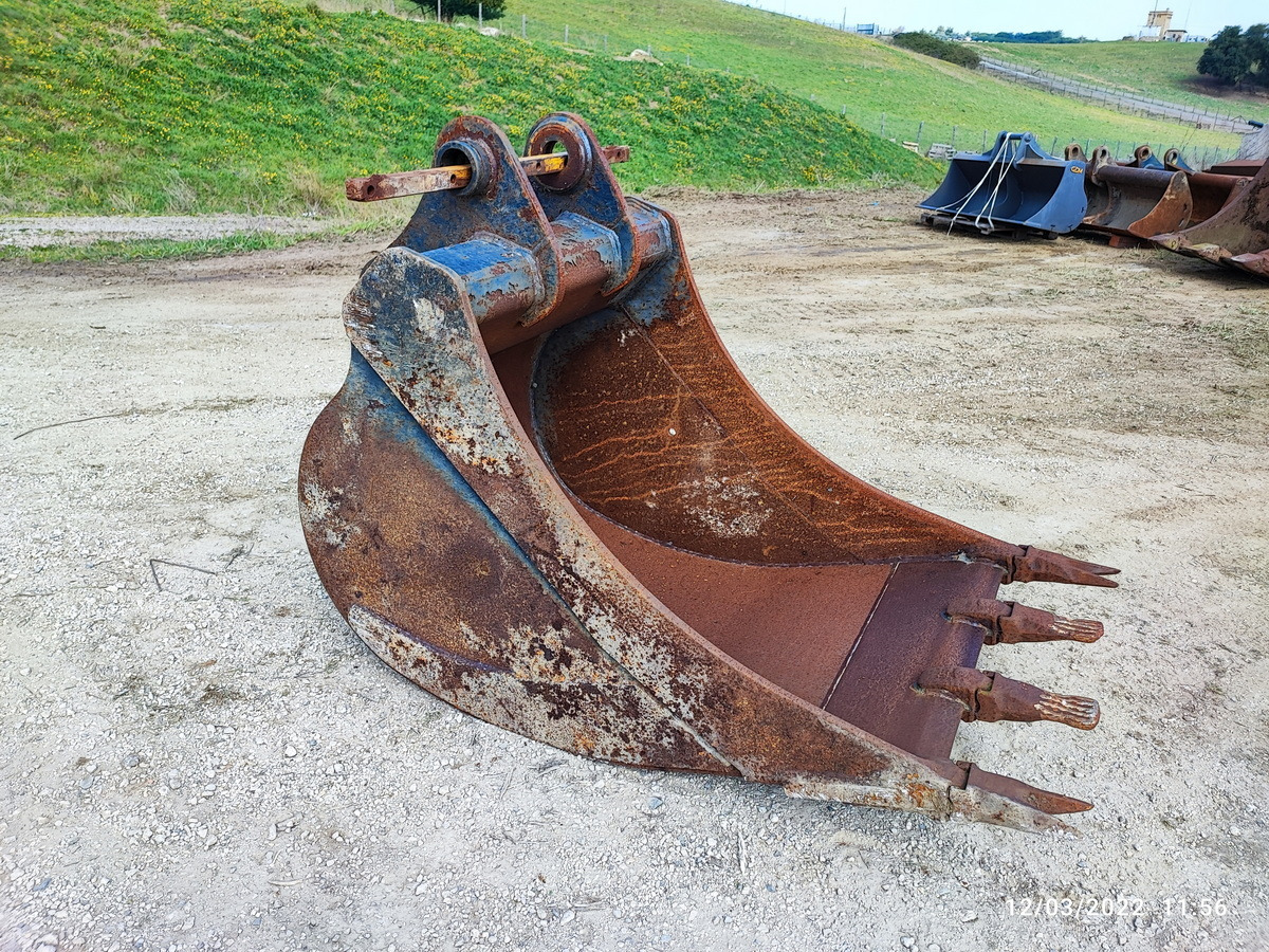 Excavator bucket for Construction machinery TREVI BENNE 1060: picture 5
