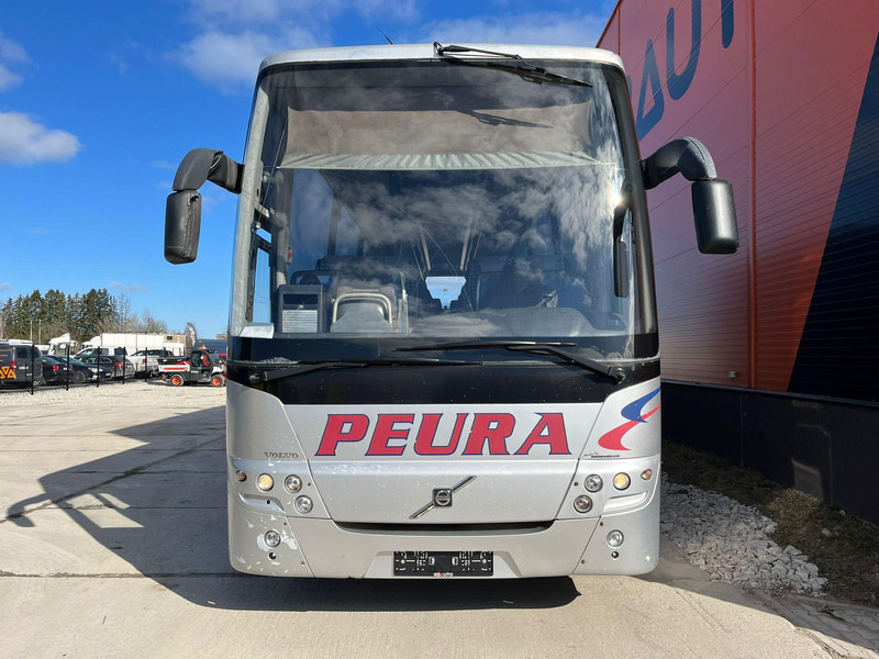 Leasing of Volvo B12B 4x2 9900 48 SEATS / AC / AUXILIARY HEATING / WC / CD Volvo B12B 4x2 9900 48 SEATS / AC / AUXILIARY HEATING / WC / CD: picture 3