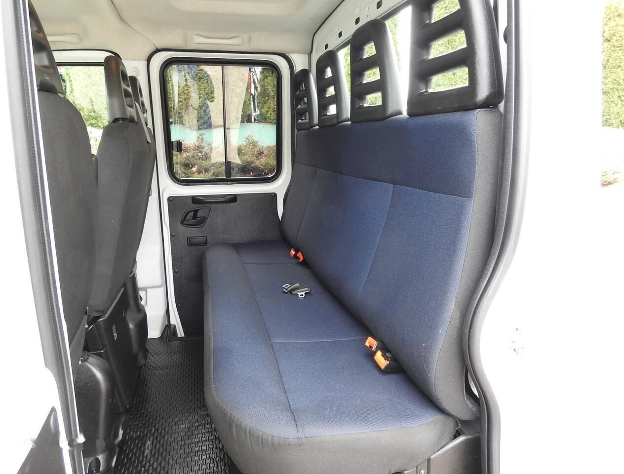 Leasing of IVECO Daily 35S15 Doka flabed IVECO Daily 35S15 Doka flabed: picture 15