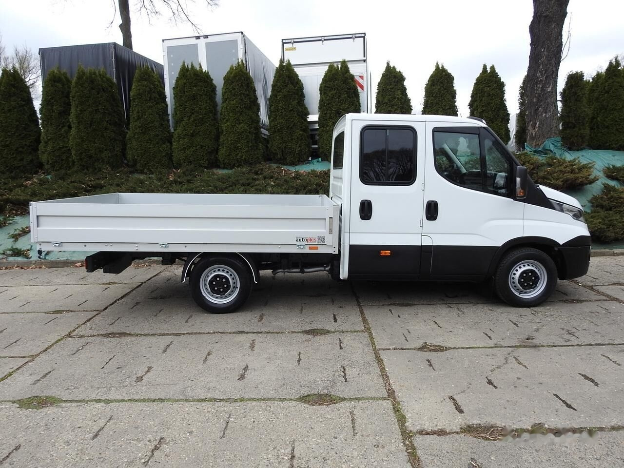 Leasing of IVECO Daily 35S15 Doka flabed IVECO Daily 35S15 Doka flabed: picture 4