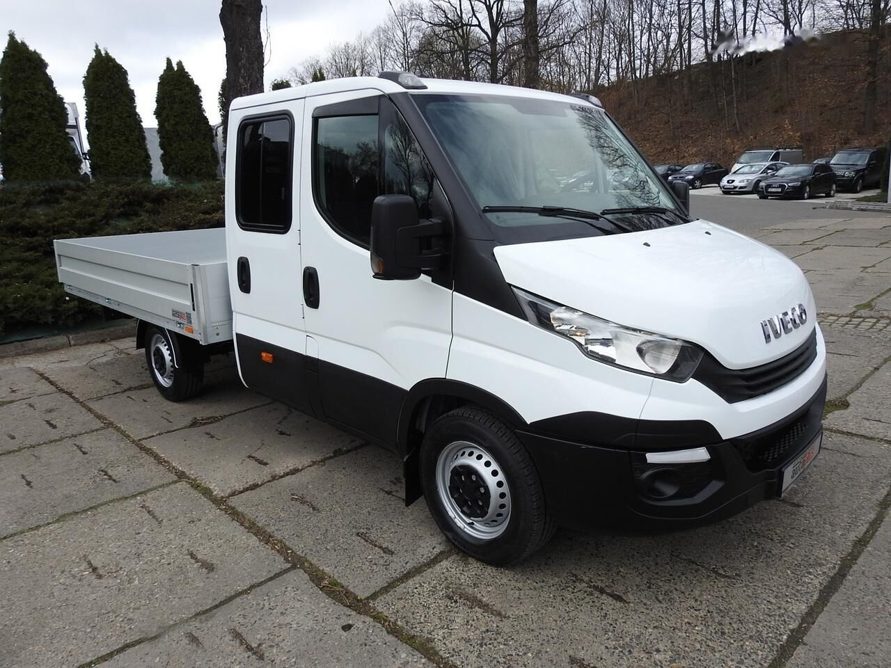 Leasing of IVECO Daily 35S15 Doka flabed IVECO Daily 35S15 Doka flabed: picture 1