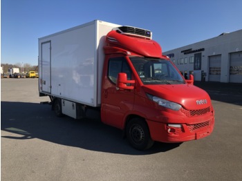 Box van Iveco Daily 35S17: picture 1