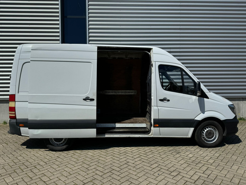 Panel van Mercedes-Benz Sprinter 313 / Klima / Euro 5 / 3 Seats / Belgium Van: picture 12