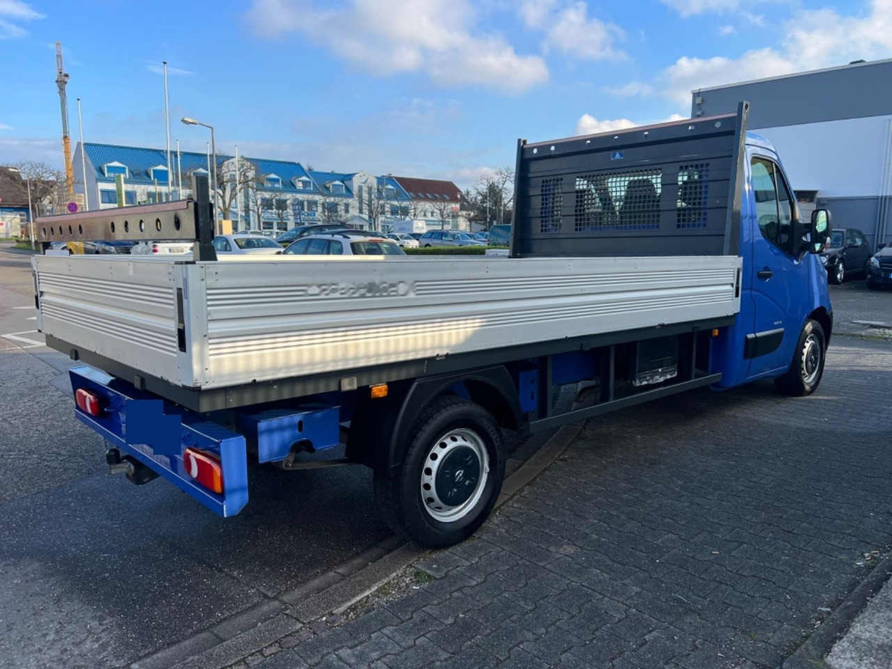 Leasing of Opel Movano 2.2 Flatbed Opel Movano 2.2 Flatbed: picture 8