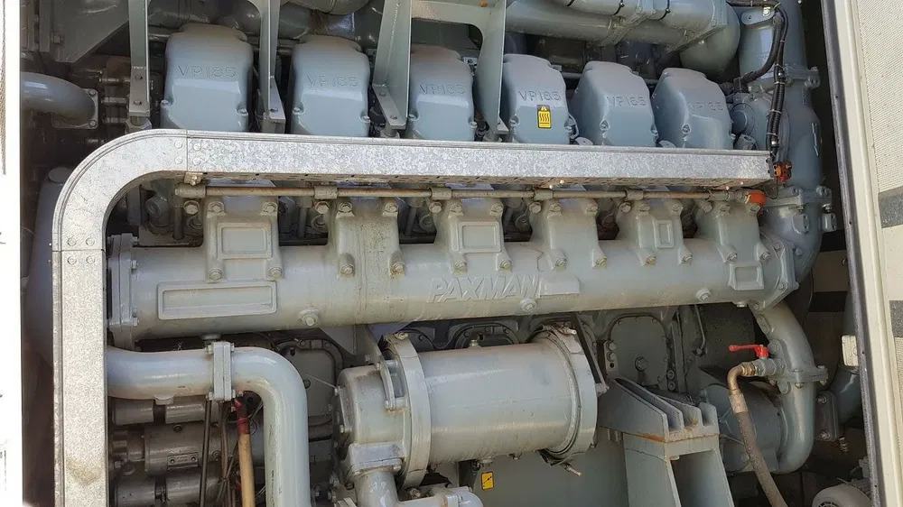 Generator set Agregat Prądotwórczy na Angielskim silniku PAXMAN 3400 KM VP185 . 12 cylindrów .: picture 2