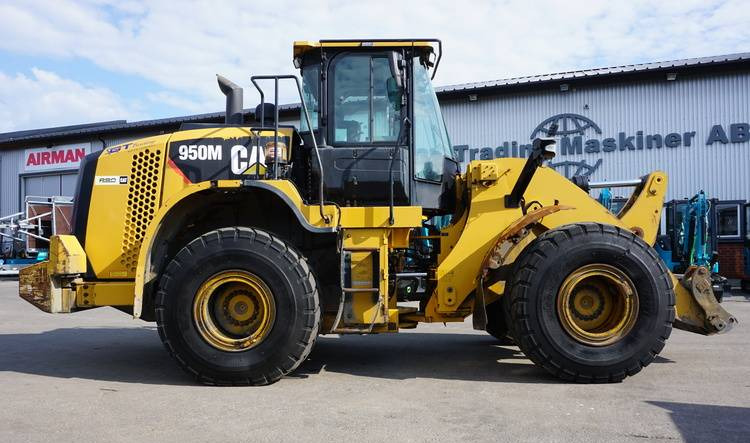 Wheel loader CAT 950M: picture 6