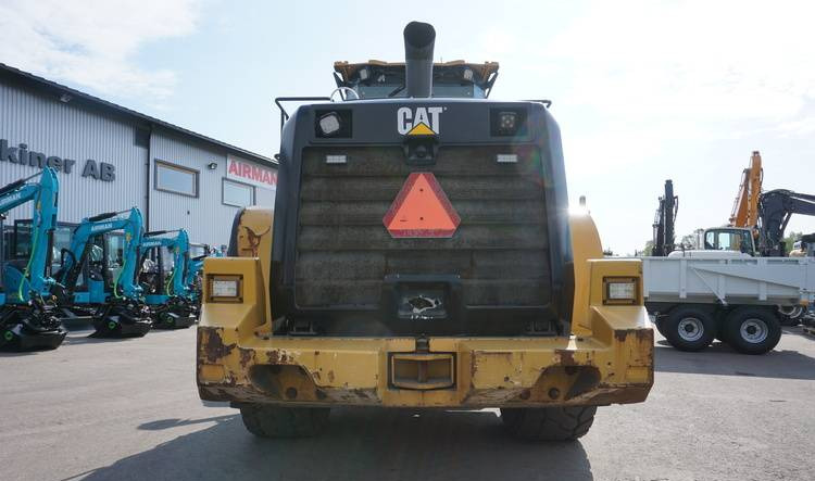 Wheel loader CAT 950M: picture 4