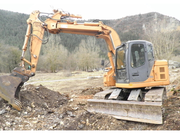 Case CX135SR - Crawler excavator