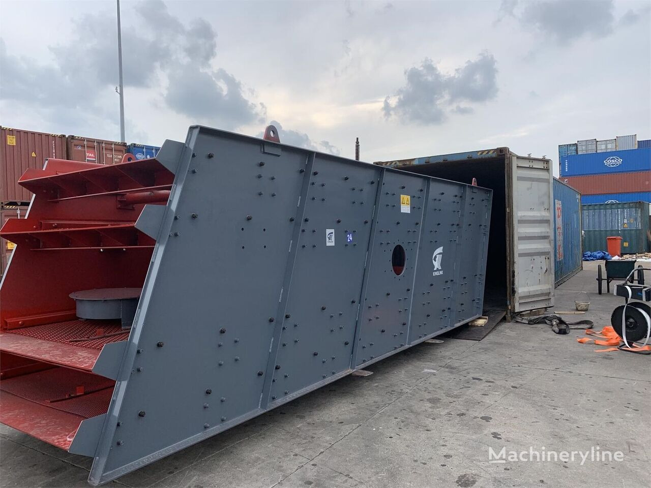 Leasing of Kinglink Four Decks Vibrating Screen 4YA1860 | 6x20' | 250TPH Kinglink Four Decks Vibrating Screen 4YA1860 | 6x20' | 250TPH: picture 1