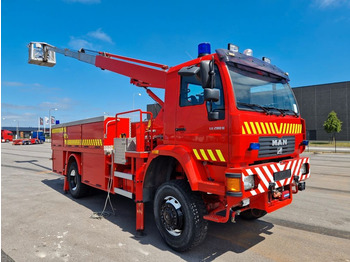 Truck mounted aerial platform, Fire truck MAN LE280B 4x4 Hebebühne 24 m / Feuerwehr / Skylift: picture 2