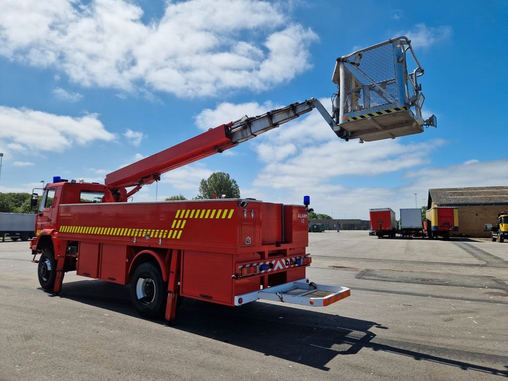 Truck mounted aerial platform, Fire truck MAN LE280B 4x4 Hebebühne 24 m / Feuerwehr / Skylift: picture 4