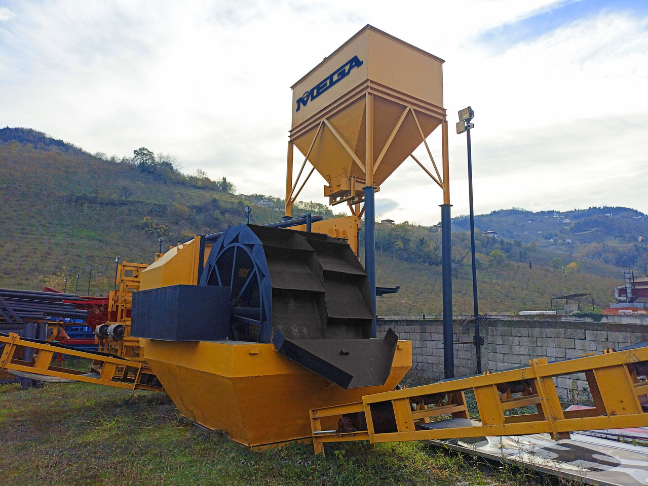 New Crusher MEGA Crushing and Screening Plant | Ready in Stock: picture 15