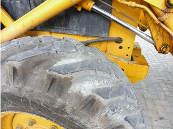 Wheel loader MF MH50: picture 5