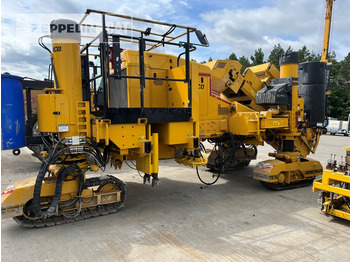 GOMACO GT3300 - Slipform paver