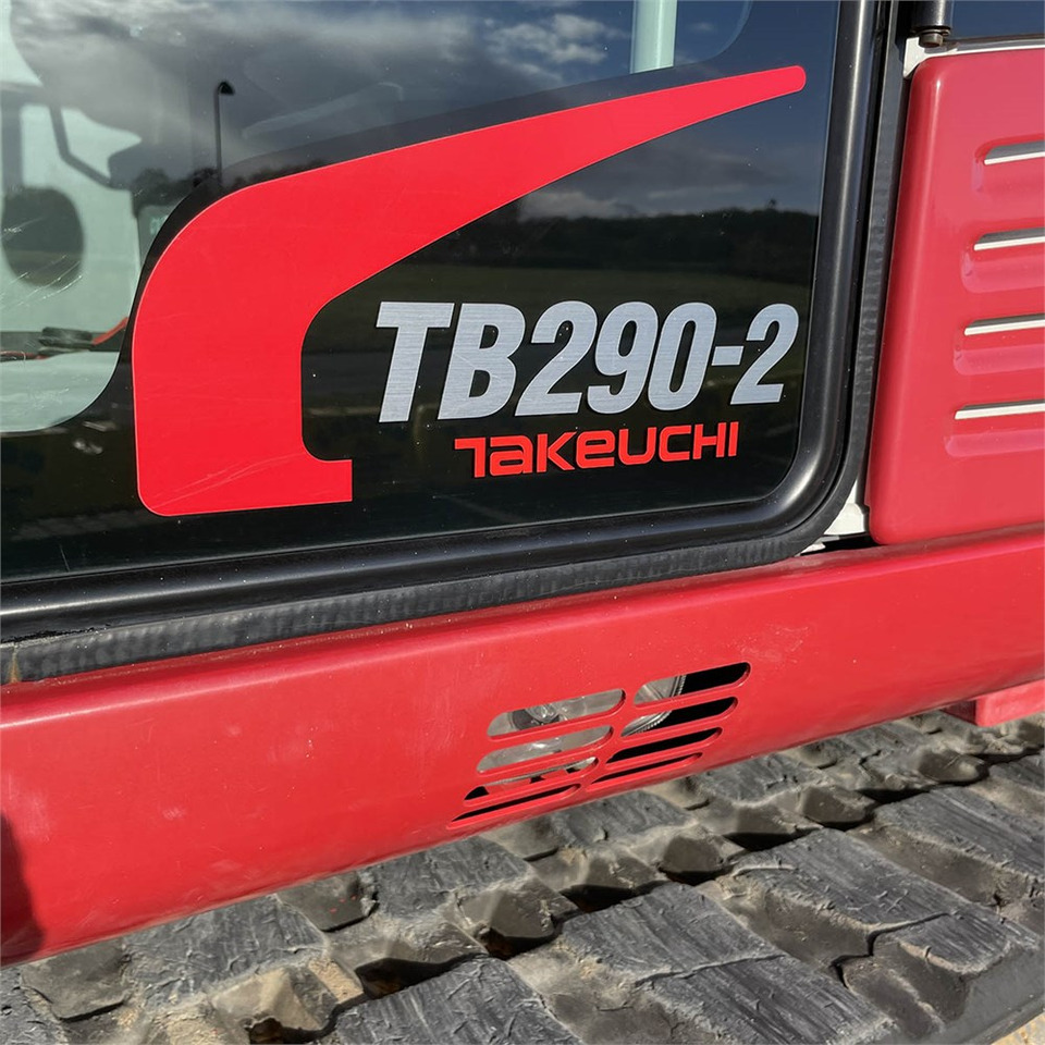 Mini excavator Takeuchi TB290-2: picture 7