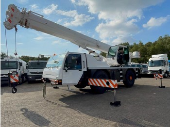 Mobile crane Terex AC 40/2 4x4 all-terrain crane 40 t / 30.4 m: picture 1