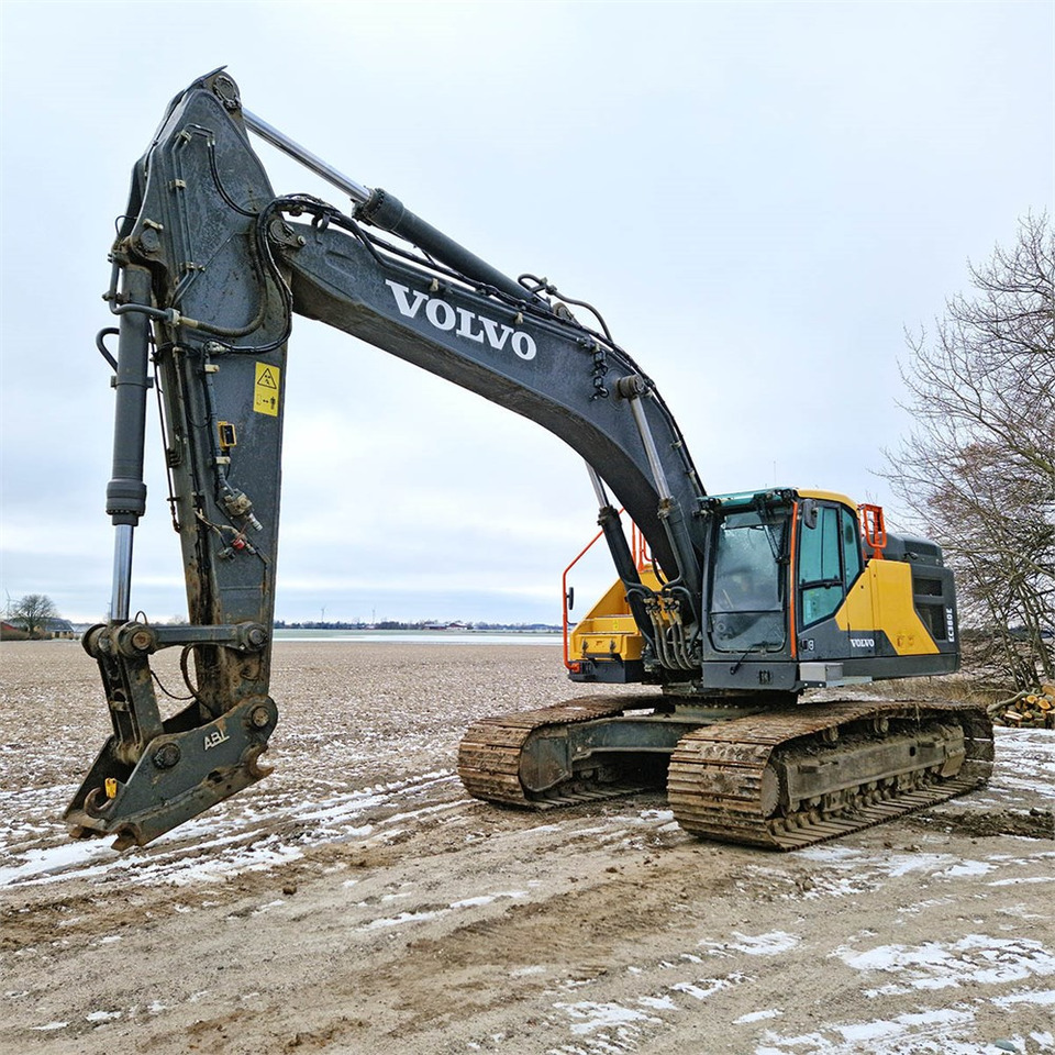 Crawler excavator Volvo EC380EL: picture 2