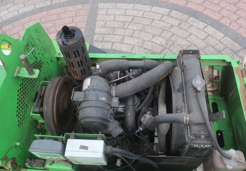 Leasing of Greenmech Wood Chipper Diesel (engine issue)  Greenmech Wood Chipper Diesel (engine issue): picture 12