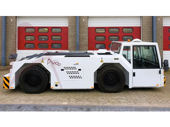  SCHOPF F110 - Pushback tractor