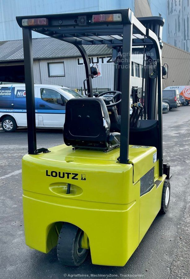 Electric forklift Clark TMX18: picture 6